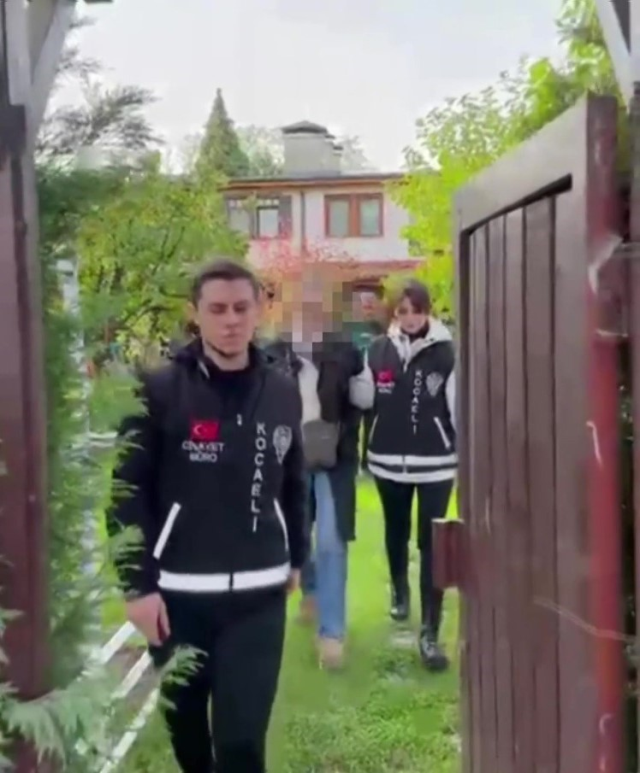 19 yıl sonra gelen dava: Çöp konteynerinde bulunan bebekle ilgili, anne ilk kez hakim karşısında