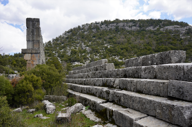 17 asırdır ayakta duruyor, çok az kişi biliyor! Anadolu'nun en stratejik noktalarından