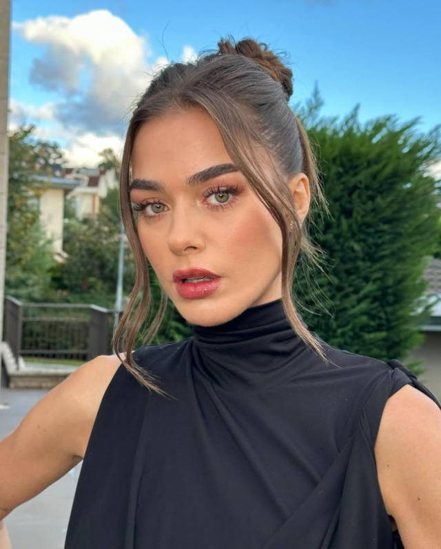 Bensu Soral’dan evlilik teklifi itirafı: Diz çökünce dans ediyoruz sandım