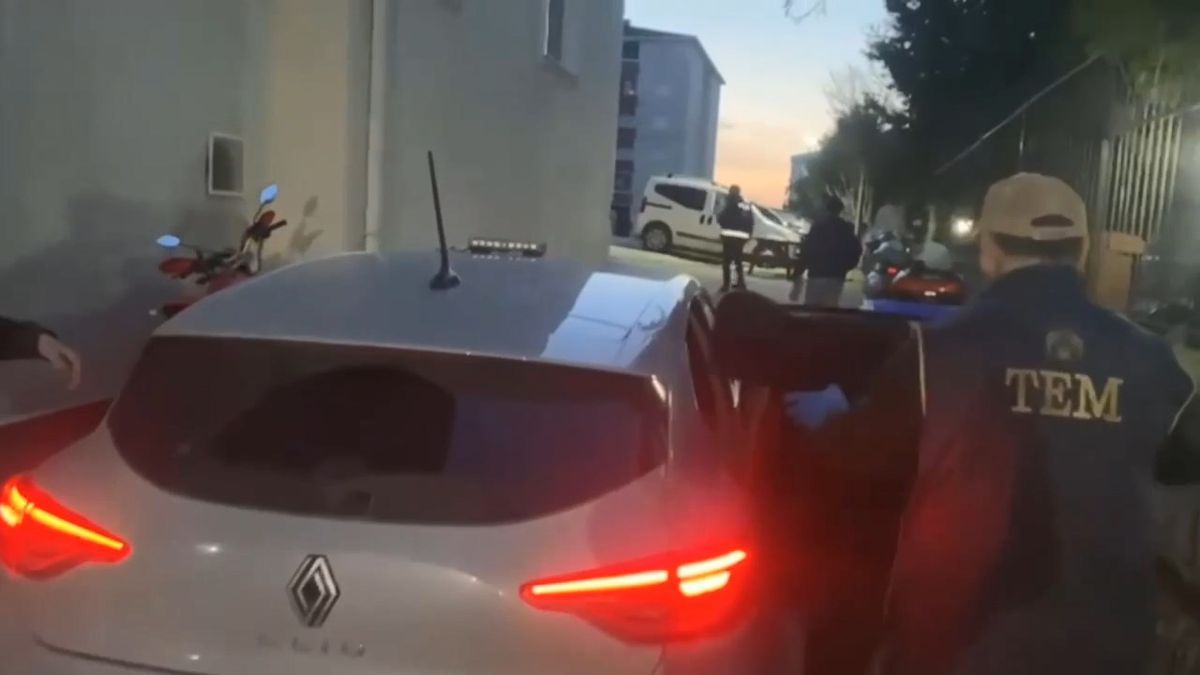 İstanbul\'da DEAŞ\'a Finans Sağlayan 8 Şüpheli Gözaltında