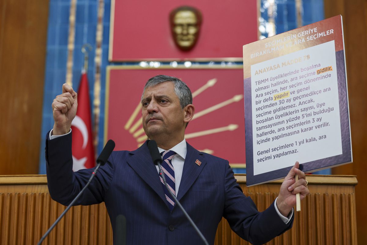 Özgür Özel: Ekonomik Kriz Kronikleşti