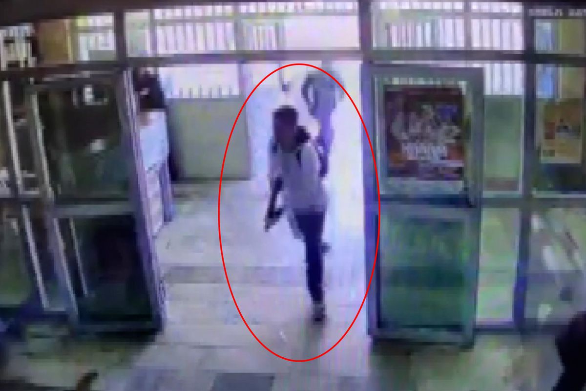 Şanlıurfa'daki okul saldırısı kamerada! Kapıdan ateş ederek girdi