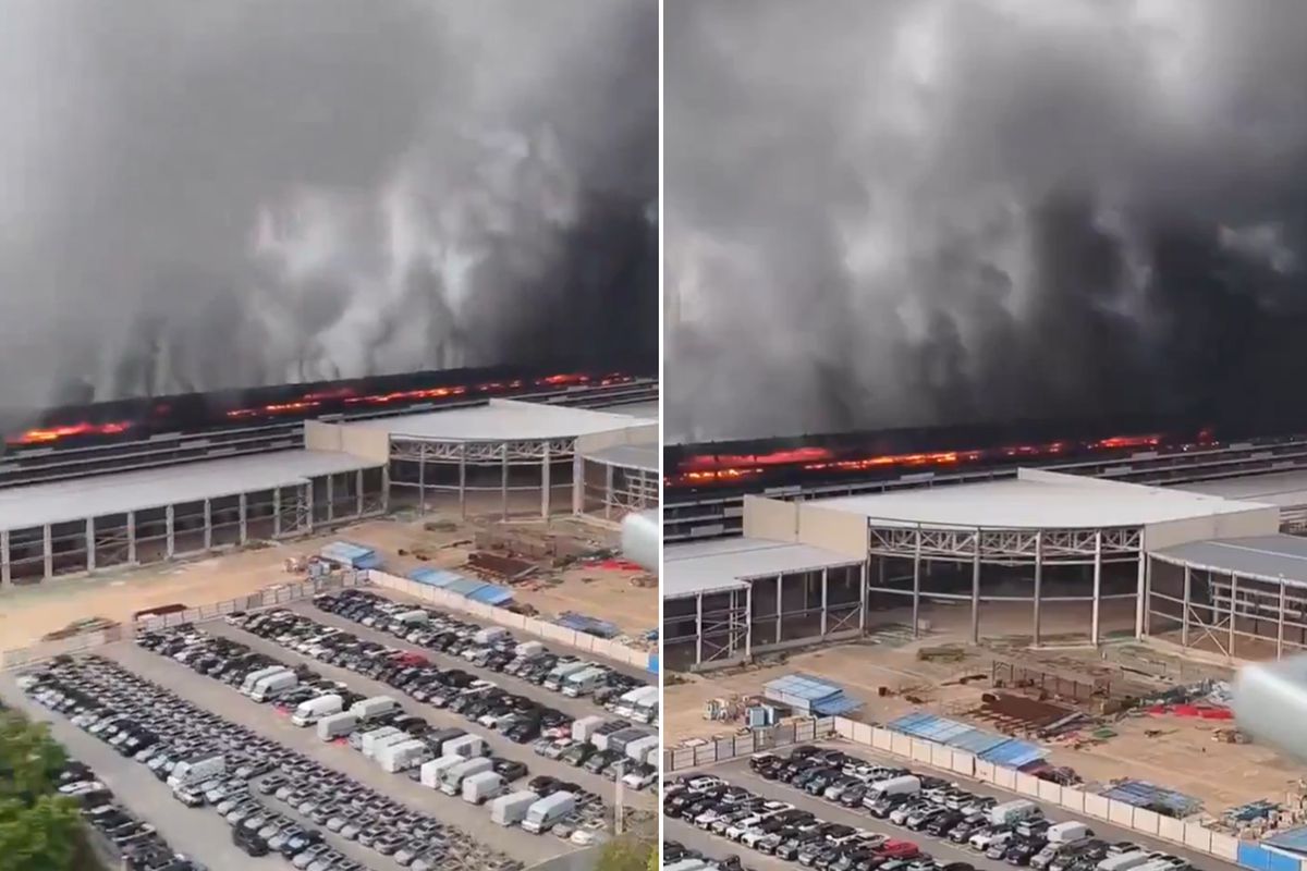 Ülke ayakta! Otomotiv devine ait fabrikada büyük yangın