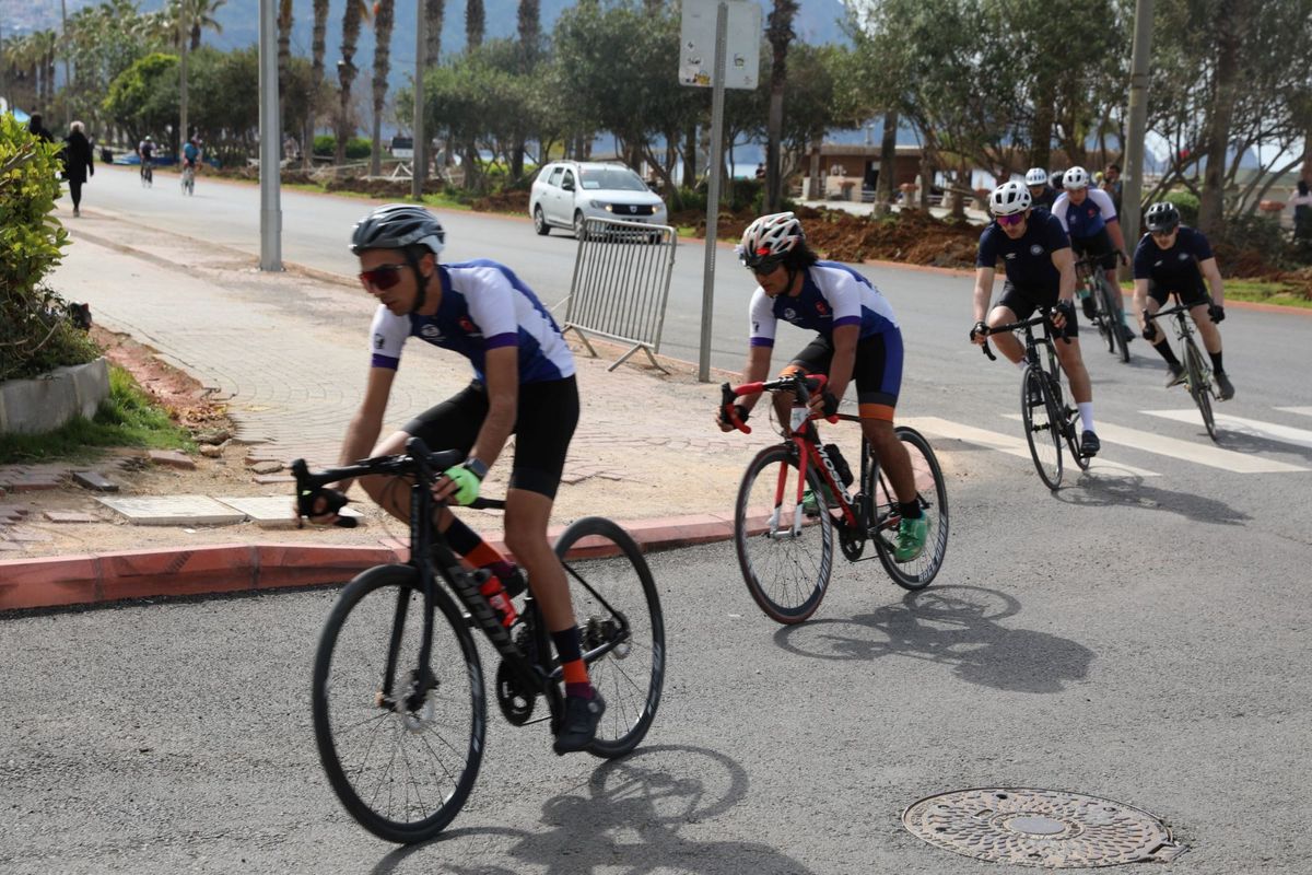 Ünilig Dağ ve Yol Bisikleti Şampiyonası Alanya\'da Başladı