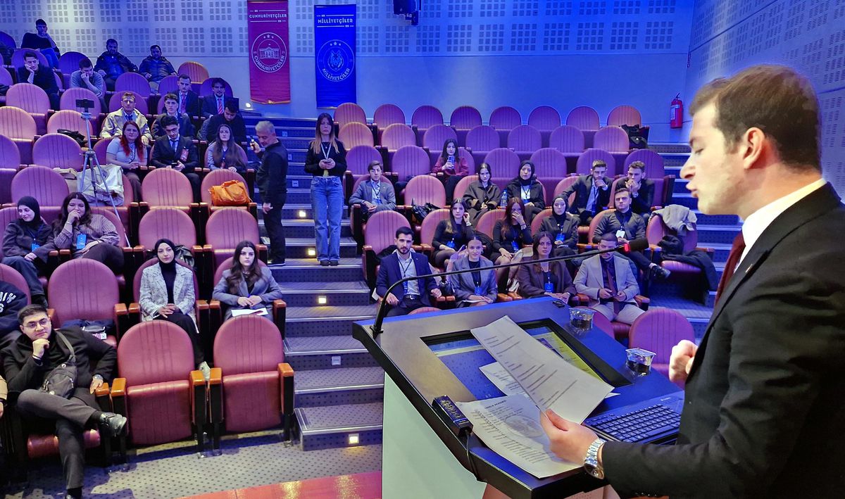 TBMM Simülasyonu Gençlerin İlgi Odağı