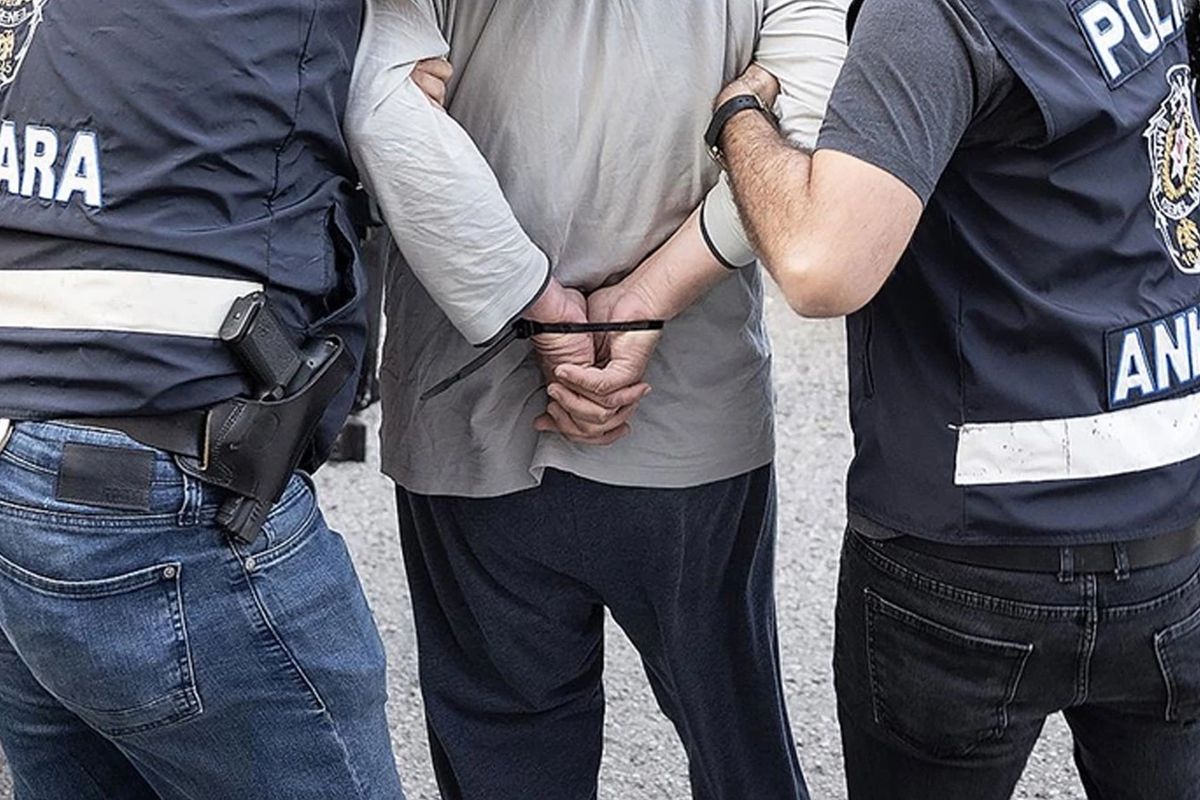 Ankara\'da FETÖ\'ye ağır darbe! 6 şüpheli hakkında gözaltı kararı verildi