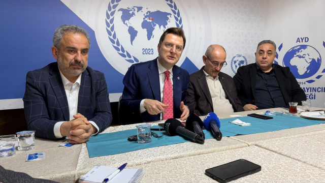 AK Parti Genel Başkan Yardımcısı Yerebakan: Önümüzdeki 6 yılda Türkiye'deki doktor sayısı 350 bine ulaşacak