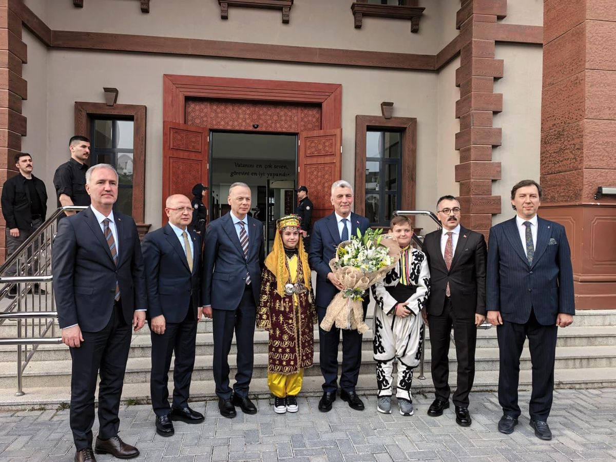 Bakan Bolat\'tan İnegöl ziyareti