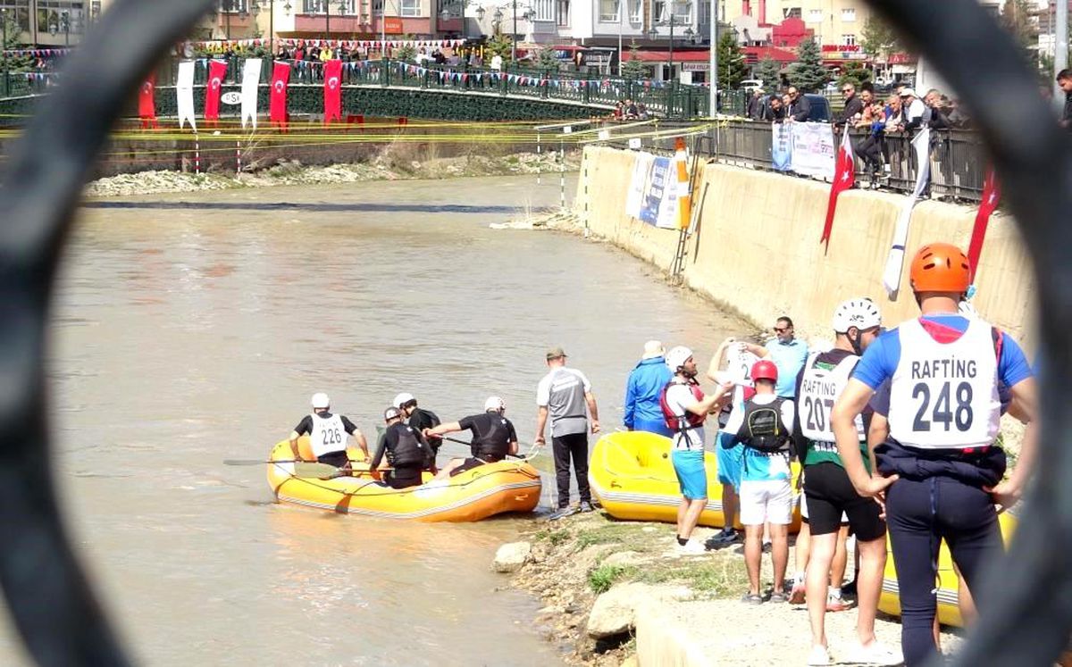 Bayburt'ta Rafting T&uuml;rkiye Şampiyonası