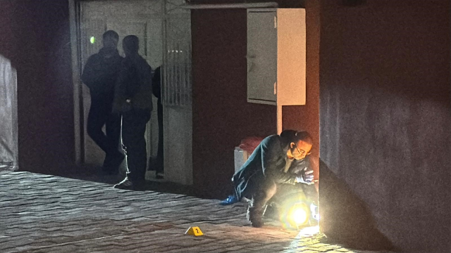 Eşi ve kızını vurdu, çayını içtikten sonra kendini ihbar etti