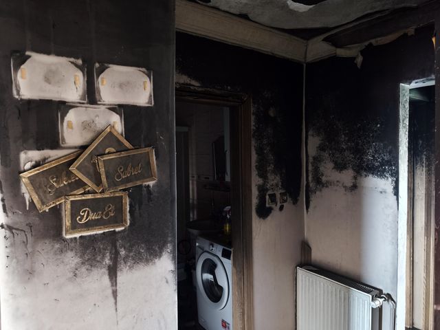 Evi ateşe verdi, babasını arayıp söyledikleri şok etti