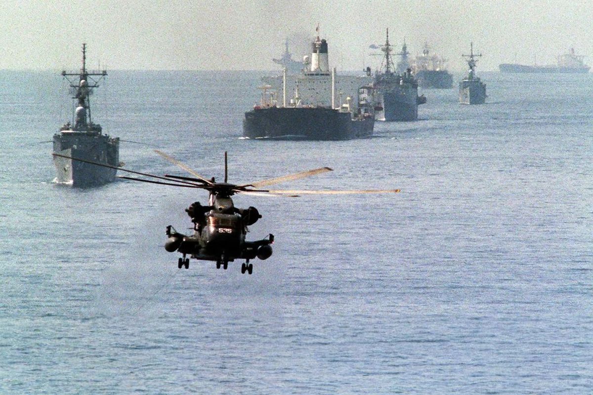 İran\'da abluka depremi! 36 saat içinde tüm ticaret durduruldu