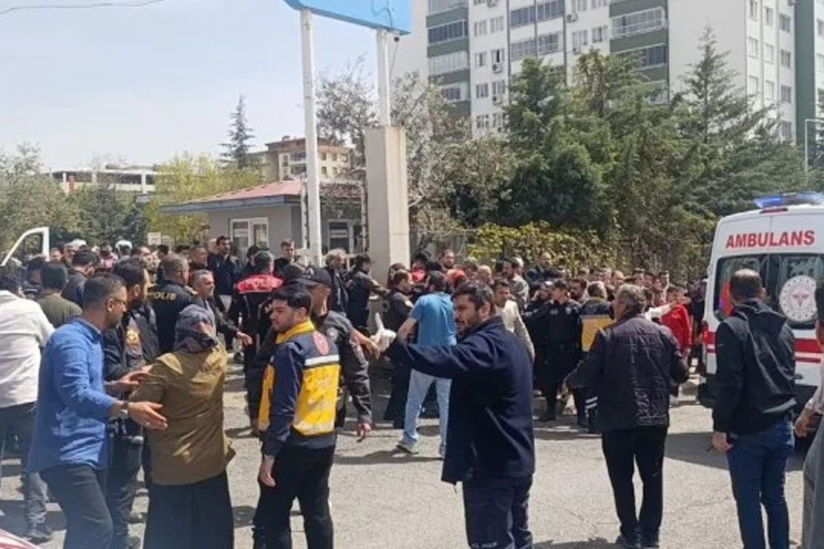 Kahramanmaraş’ta okul saldırısı sonrası eğitime 2 gün ara verildi