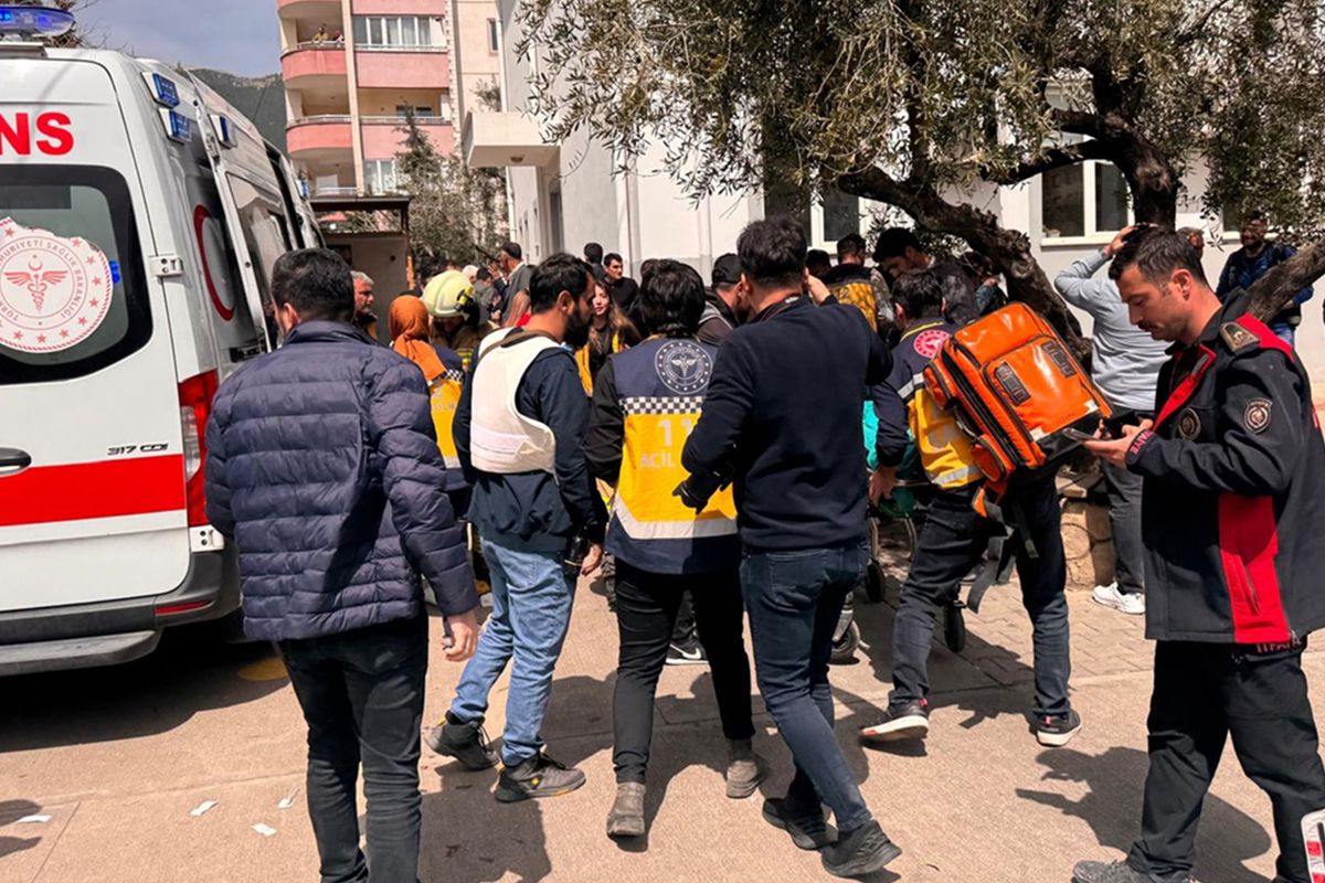 Kahramanmaraş\'taki okul saldırganının annesi de gözaltına alındı