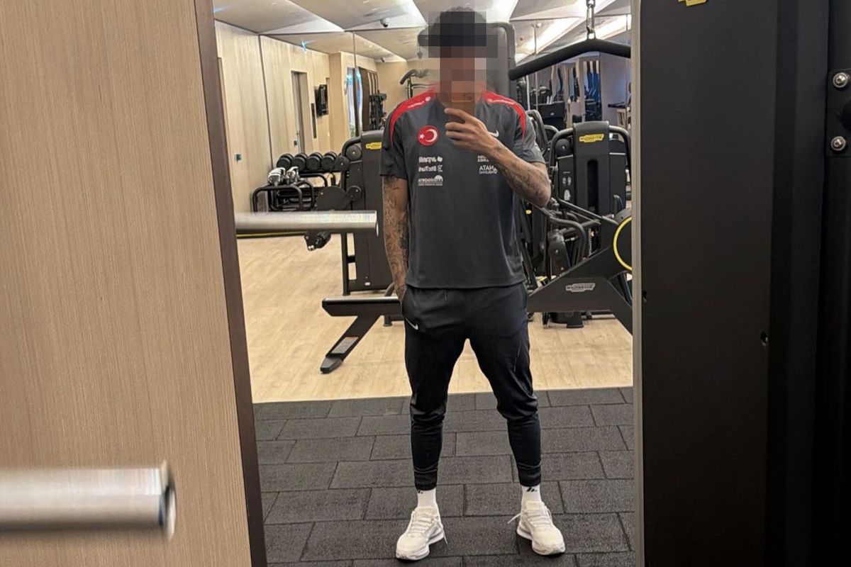 Milli takım antrenman üstüyle fotoğrafını paylaştı, taraftarları \'\'Türk olacak\'\' heyecanı sardı