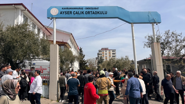 Ortaokulda 4 kişiyi öldüren saldırgan intihar etti