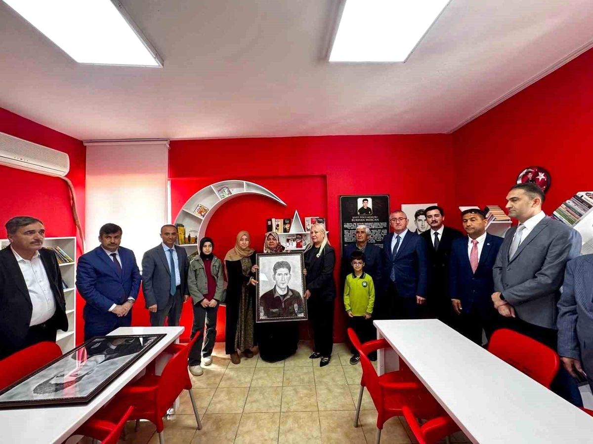 Şehit polisin ismi kütüphanede yaşatılacak