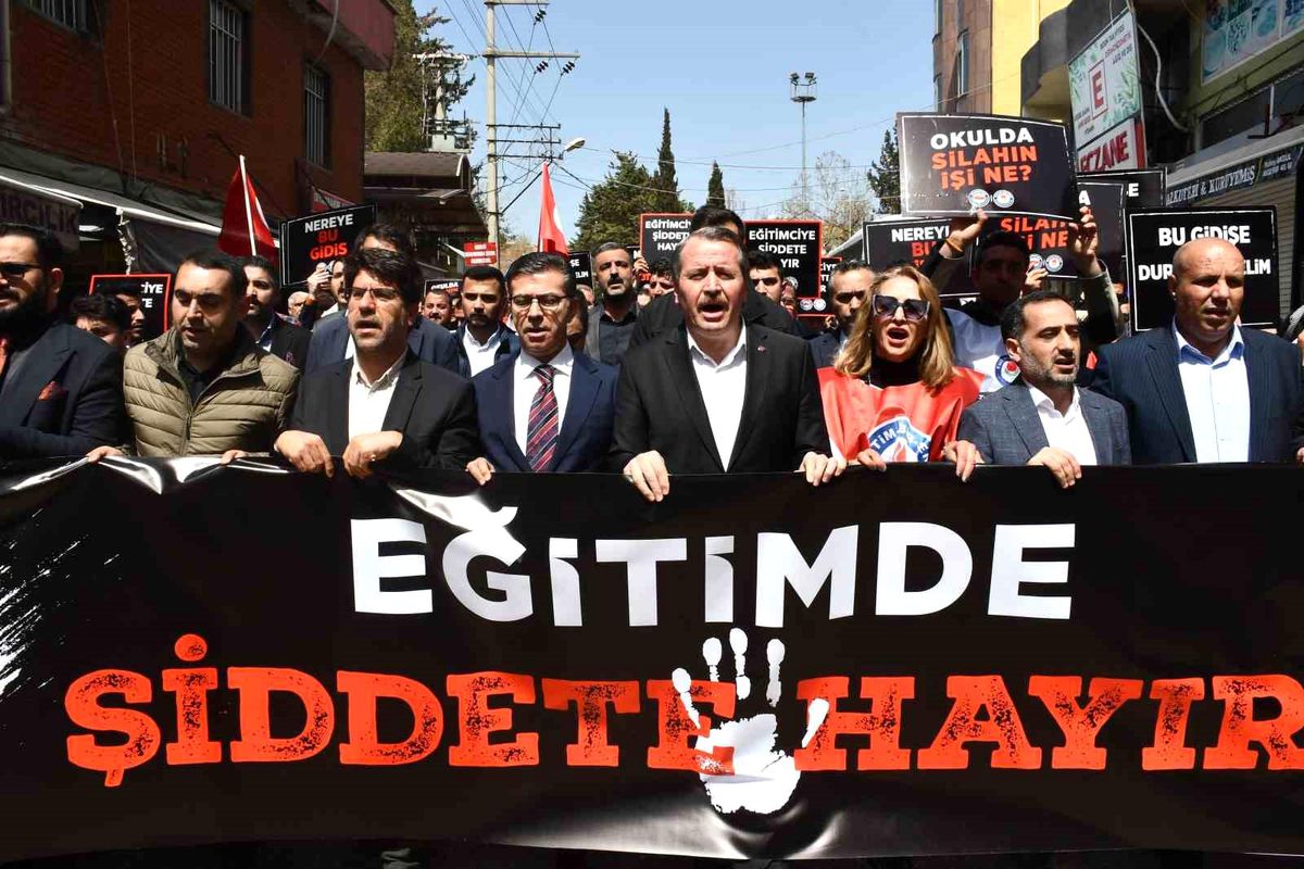 Siverek\'te okul saldırısına tepki