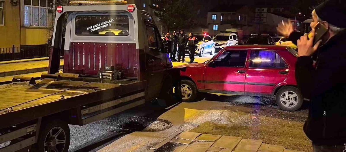 Tamirci, Çalınan Otomobili Peşinde Koşturarak Buldu