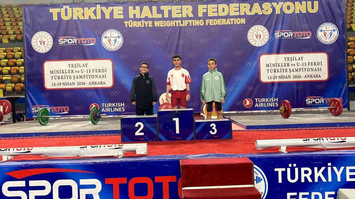 Osman Oğur'a T&uuml;rkiye Şampiyonu Tebriği