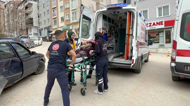 Bilecik'te Trafik Kazası: 2 Yaralı
