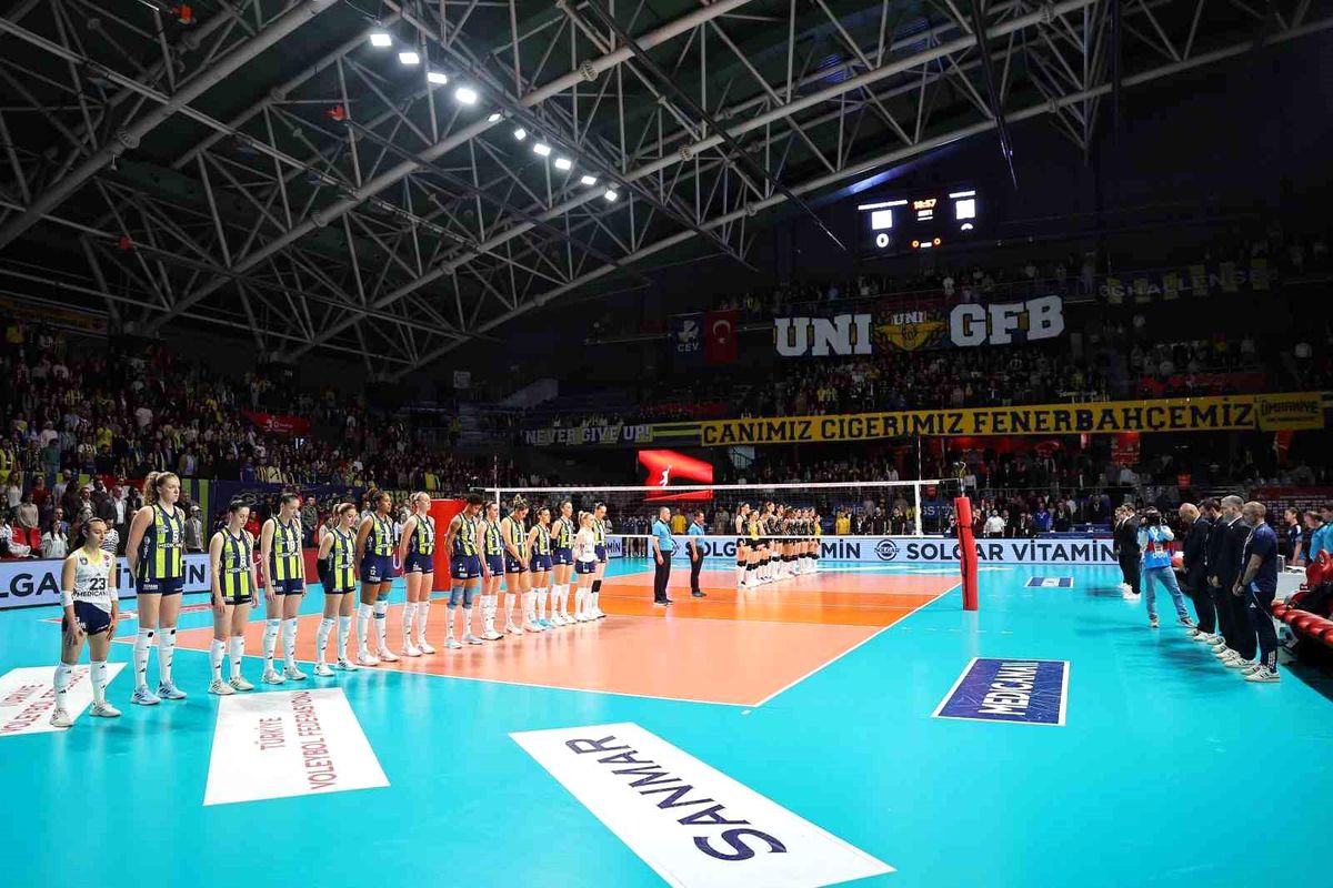 Fenerbahçe, V. Bank\'ı Yenerek Finali Eşitledi