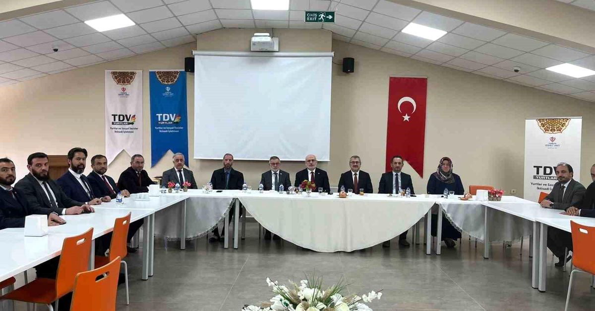 Diyanet\'ten Erzurum\'da Müftülerle Buluşma