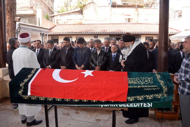 Okul saldırısında katledilen Şuranur’un cenazesinde yürek yakan detay