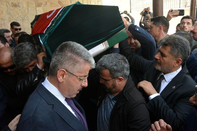 Okul saldırısında katledilen Şuranur’un cenazesinde yürek yakan detay