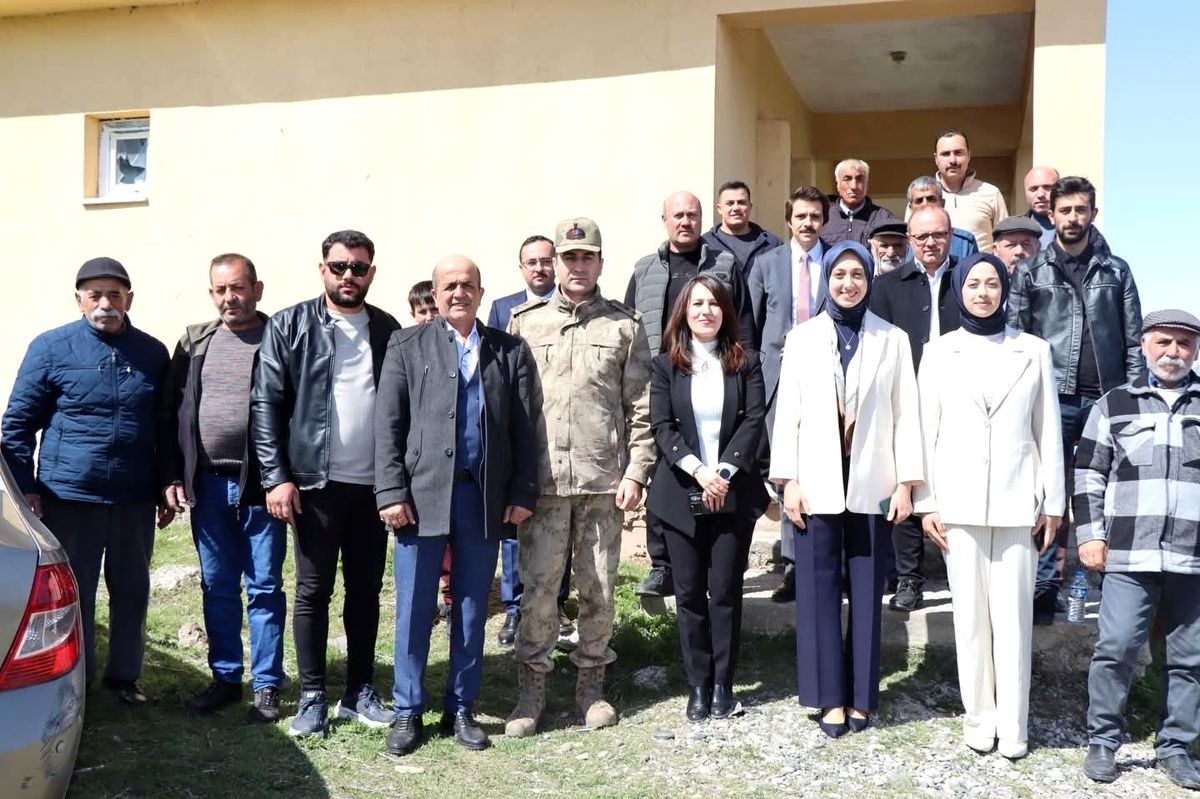 Tercan Kaymakamı Gökçe Köyünü Ziyaret Etti