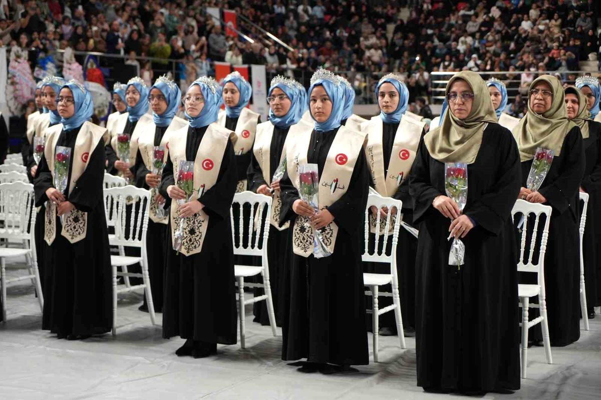 Niğde\'de 111 hafız için icazet töreni