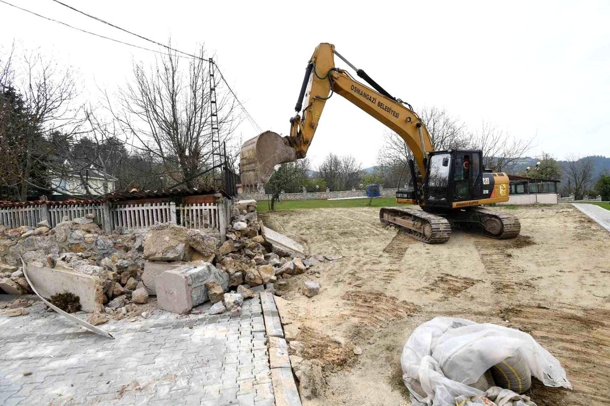 Osmangazi Belediyesi\'nden kaçak yapılaşmaya geçit yok