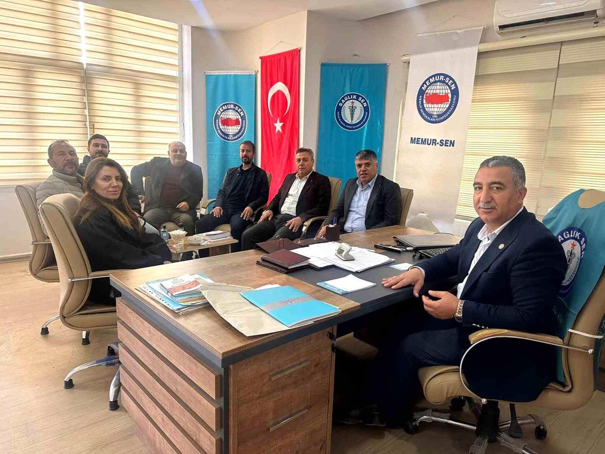 Cizre Esnafından Sağlık-Sen\'e Ziyaret