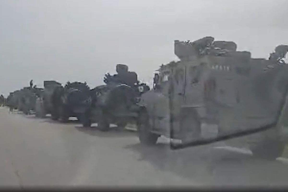 Suriye ordusu, ABD ordusunun çekildiği Kasrak Üssü\'ne girdi