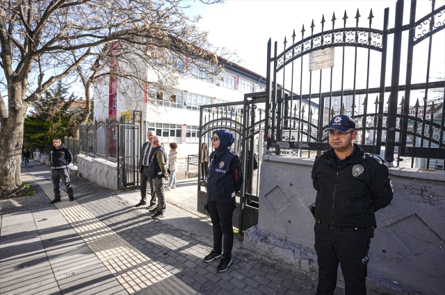 81 ilde okullarda güvenlik tedbirleri artırıldı! Her okulun önüne 2 polis