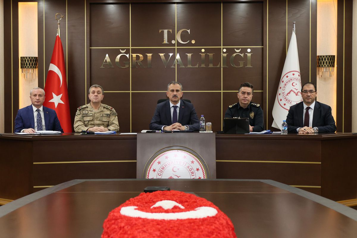 Ağrı’da okul ve yurt güvenliği masaya yatırıldı