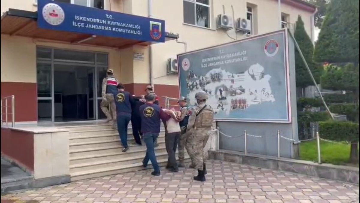 İskenderun\'da Anne ve Oğul Cinayeti