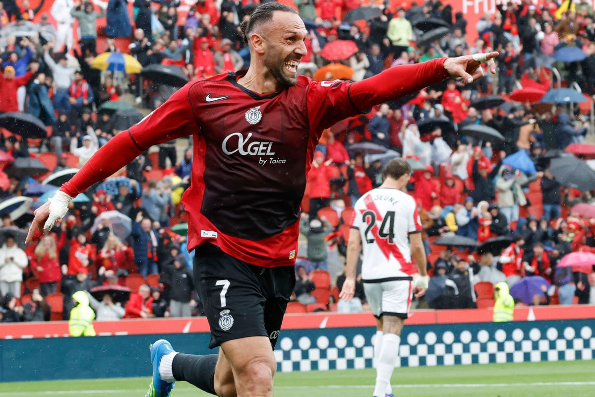 Barcelona\'dan Vedat Muriqi sürprizi