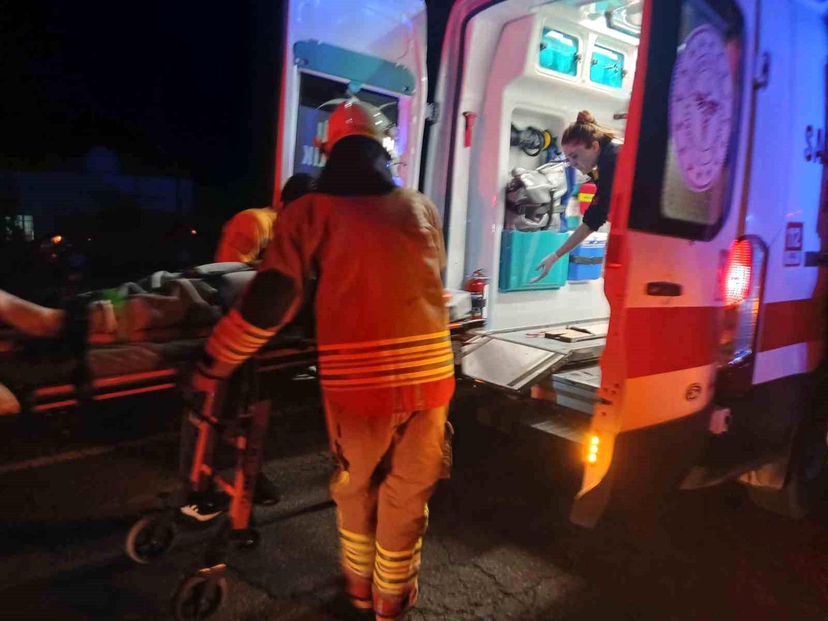 Cizre\'de Trafik Kazası: 4 Yaralı