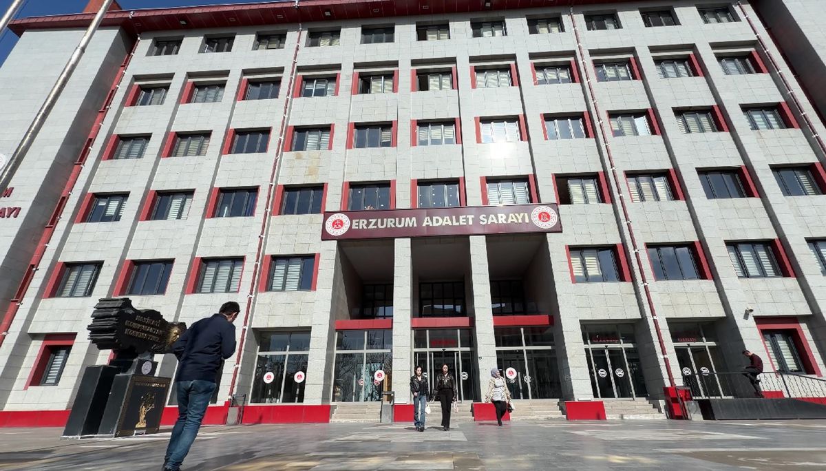 Eski Vali Tuncay Sonel Elazığ\'da Gözaltına Alındı