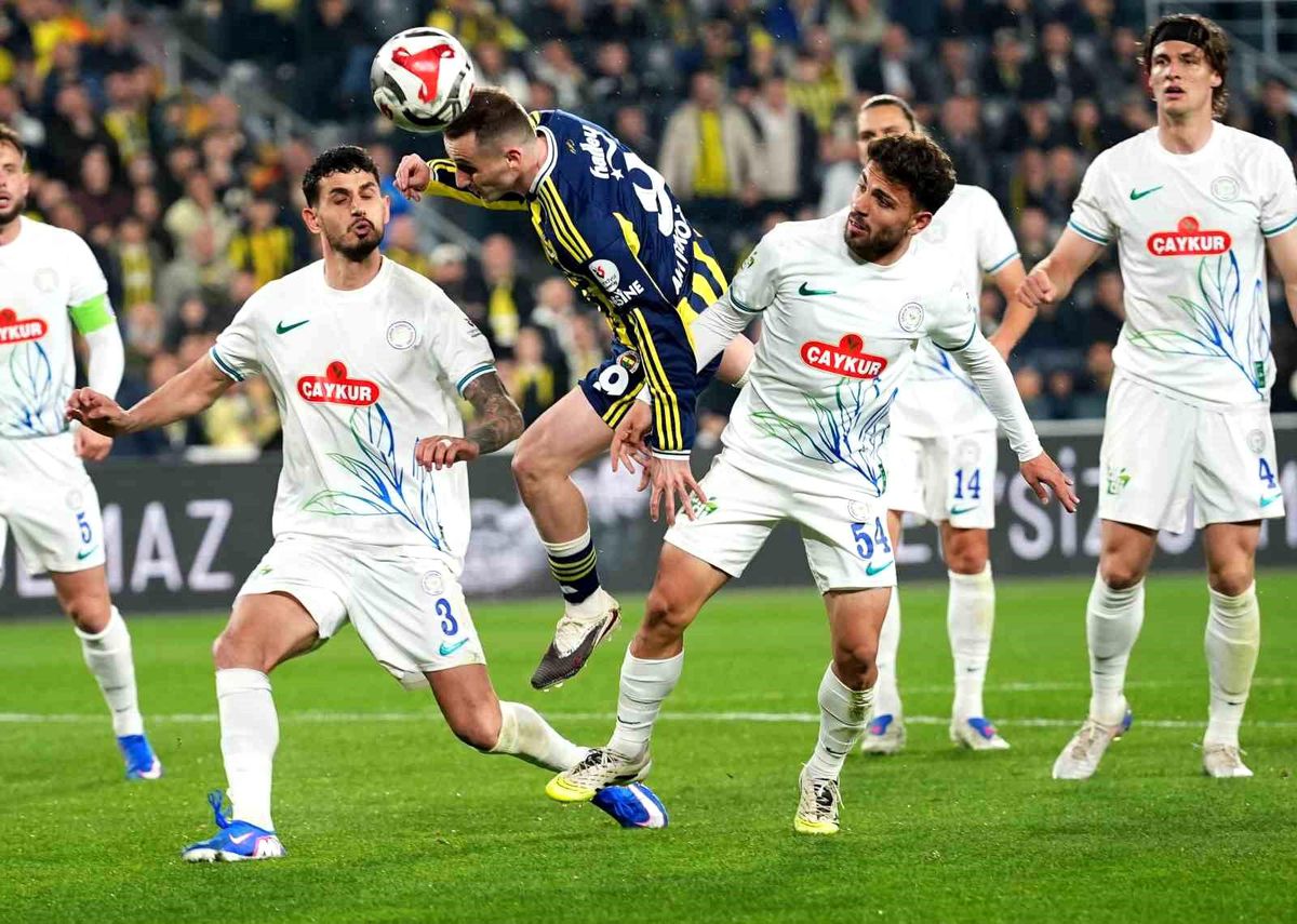 Fenerbahçe\'nin Galibiyet Serisi Sona Erdi