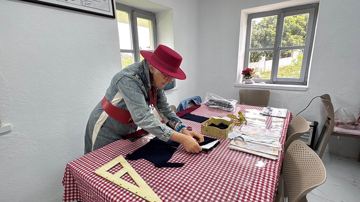 73 Yaşındaki Ayşe Öğretmen Kursa Katıldı