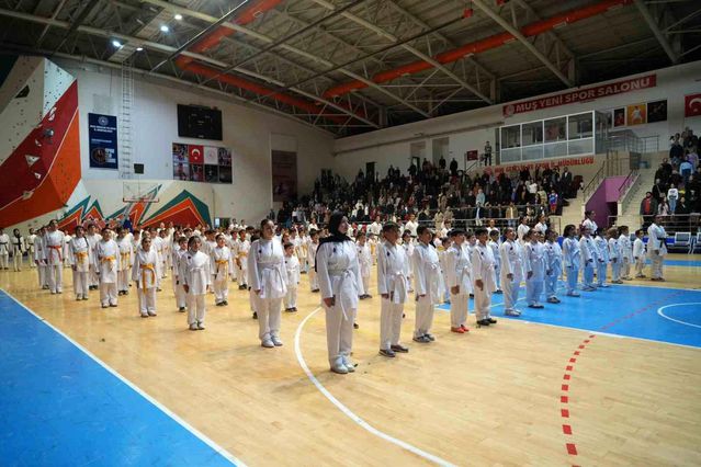 Öğrencilerden Öğretmenlerine Anlamlı Sürpriz