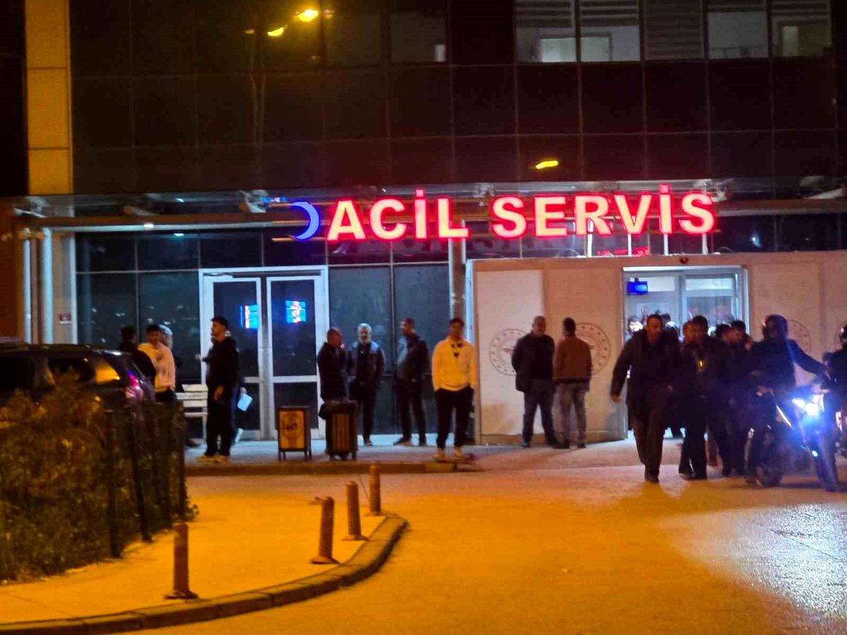 Hatay\'da Genç Kız Kendini Vurdu