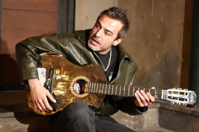 Şarkıcı Rıza Tamer apar topar hastaneye kaldırıldı! Durumu ciddi