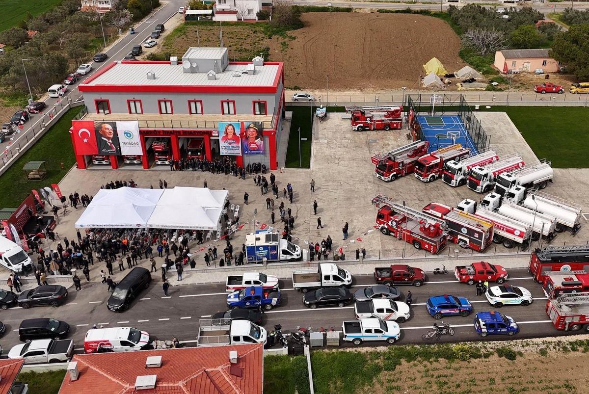 Şarköy\'de modern itfaiye istasyonu hizmete açıldı