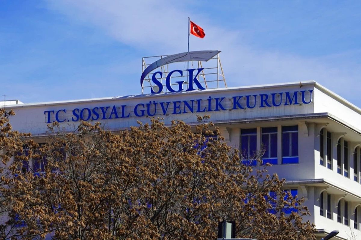 SGK\'ye 100 sosyal güvenlik denetmen yardımcısı alınacak