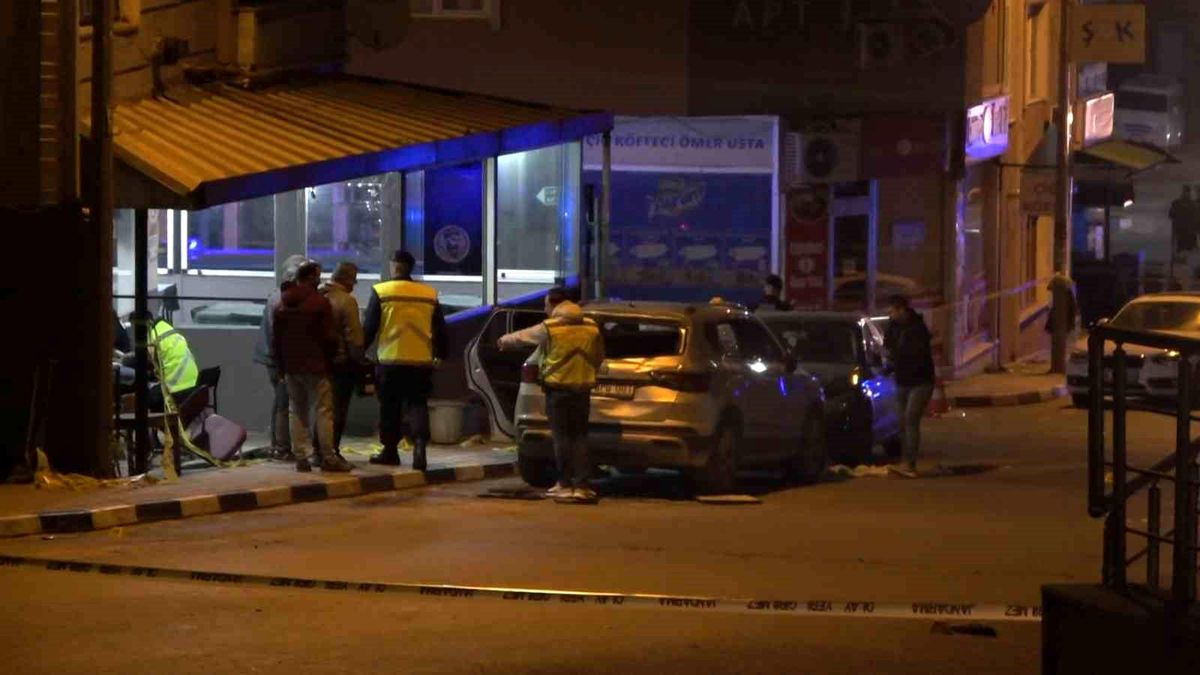 Yalova\'da iki grup arasında silahlı kavga: 6 yaralı