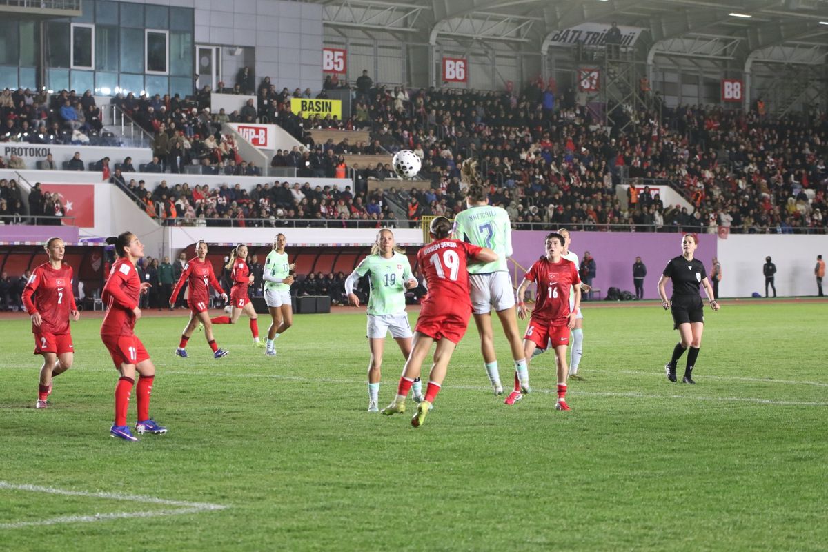 Türkiye-İsviçre Maçında Eşitlik