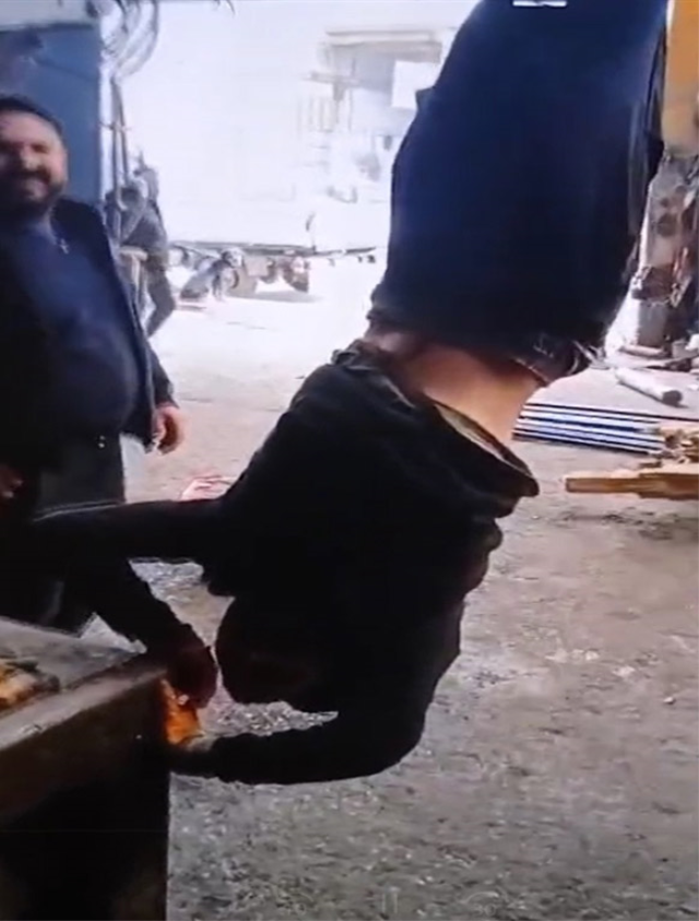 Engelli iş&ccedil;iye eziyet davasında 3 sanığa tahliye